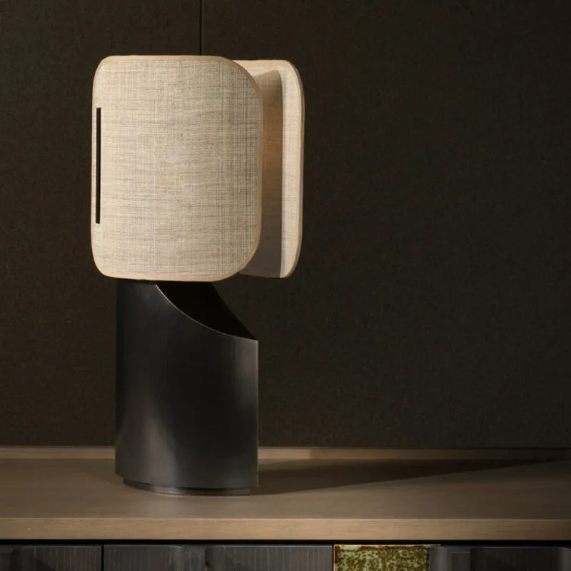 High-End Quality Nordic Style Art Creative Metal Table Lamp Modern Bedside Night Light Hotel Living Room Bedroom Desk Lamp-2
