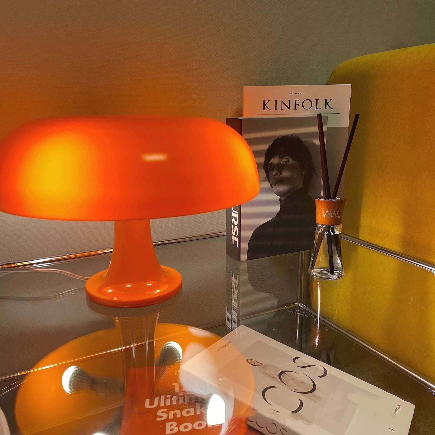 Danish  Designer High Light Orange Mushroom Night Light Italy Designer Bedside Led Mushroom Table Lamp-9