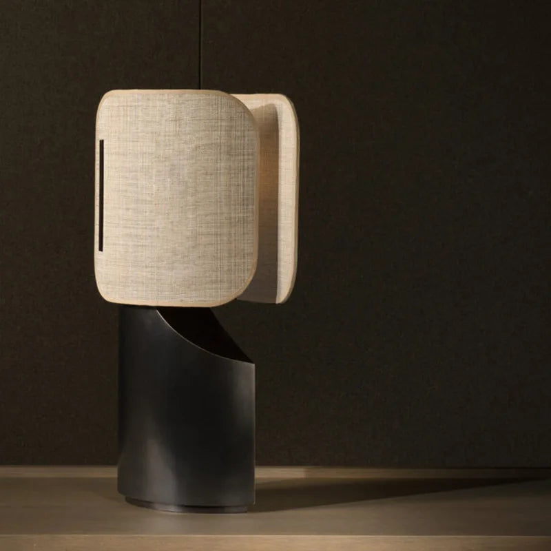 High-End Quality Nordic Style Art Creative Metal Table Lamp Modern Bedside Night Light Hotel Living Room Bedroom Desk Lamp-0