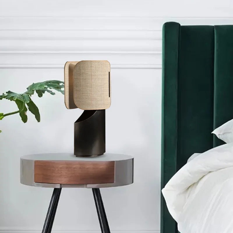 High-End Quality Nordic Style Art Creative Metal Table Lamp Modern Bedside Night Light Hotel Living Room Bedroom Desk Lamp-5
